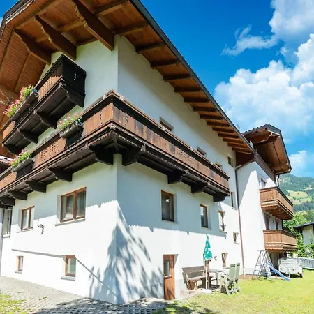 Mountain Apartment With Balcony For Families Holiday home