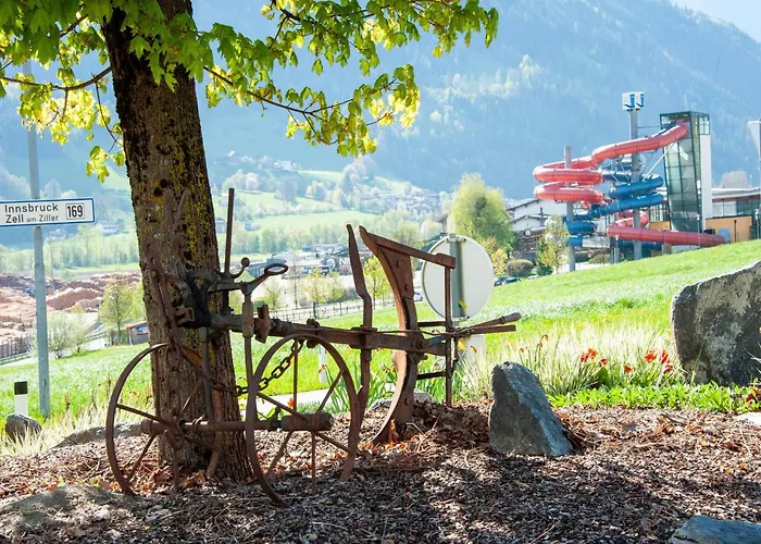 In Tyrol Near Lift * Фюген